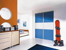 Dětský pokoj s vestavěnou skříní
